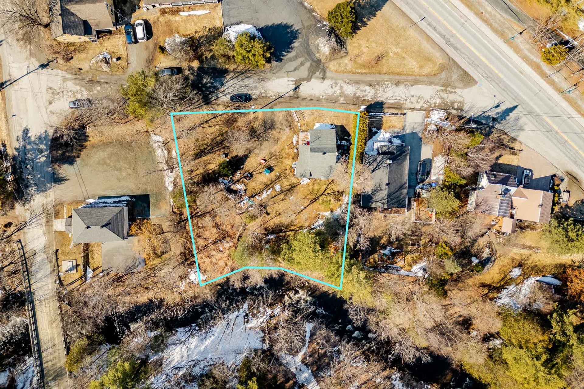 









7


Rue de la Croisée

,
Orford,




QC
J1X6Z4

