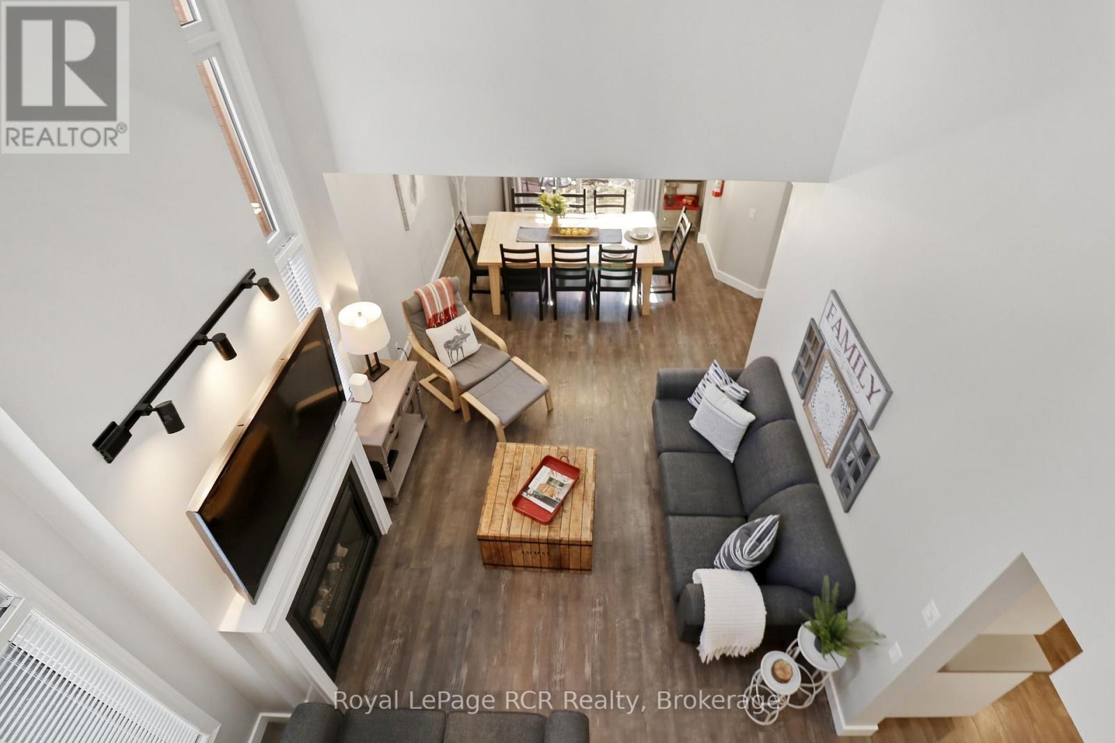












113 - 110 FAIRWAY COURT

,
Blue Mountains,




Ontario
L9Y0P8

