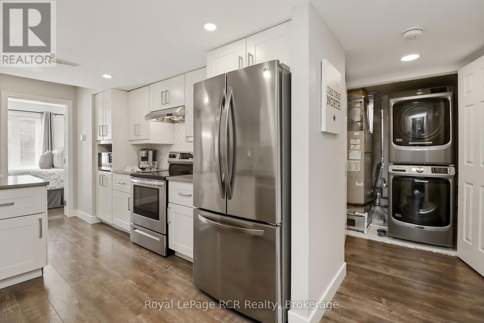 












113 - 110 FAIRWAY COURT

,
Blue Mountains,




Ontario
L9Y0P8

