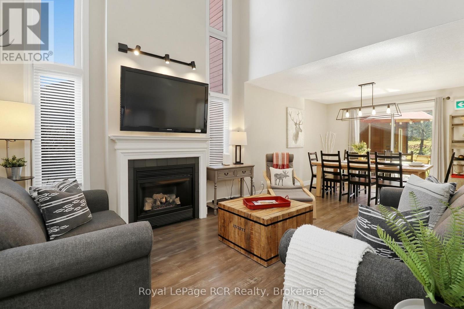 












113 - 110 FAIRWAY COURT

,
Blue Mountains,




Ontario
L9Y0P8

