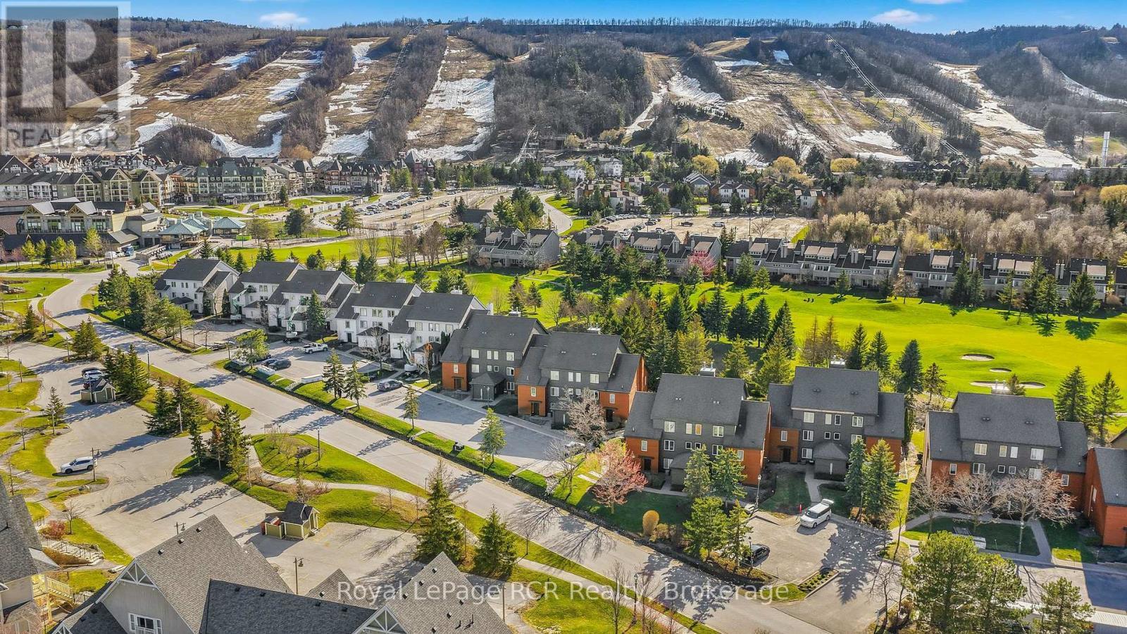 












113 - 110 FAIRWAY COURT

,
Blue Mountains,




Ontario
L9Y0P8

