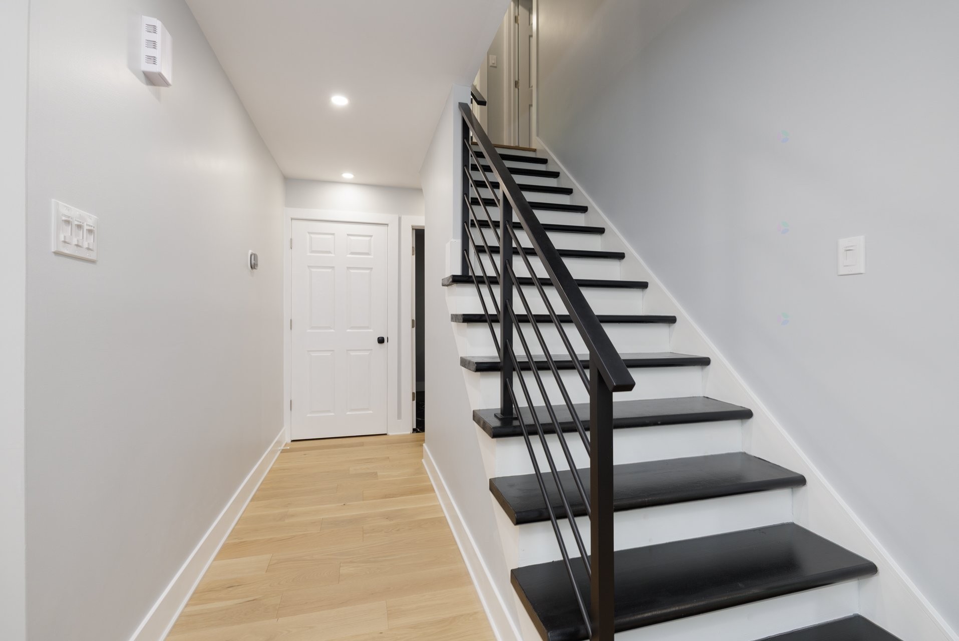 









2404


Place Jubilee

,
Saint-Lazare,




QC
J7T2B1

