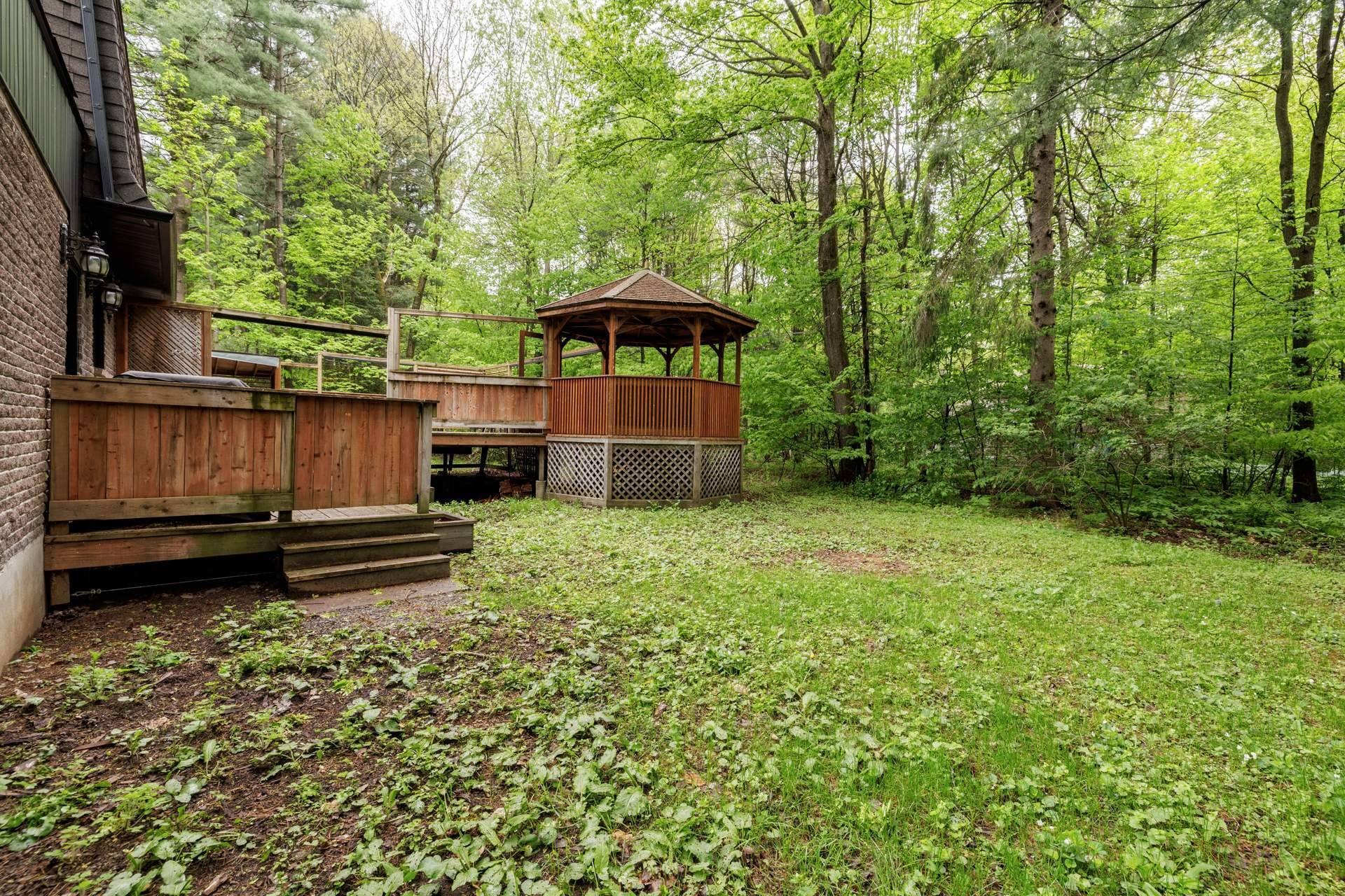 









2404


Place Jubilee

,
Saint-Lazare,




QC
J7T2B1

