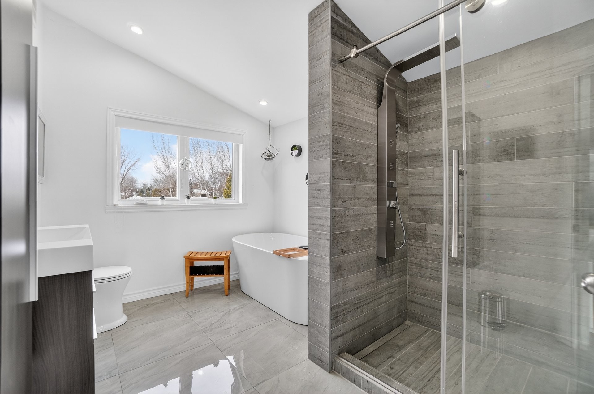 









116


Rue Béram

,
L'Épiphanie,




QC
J5X3J5

