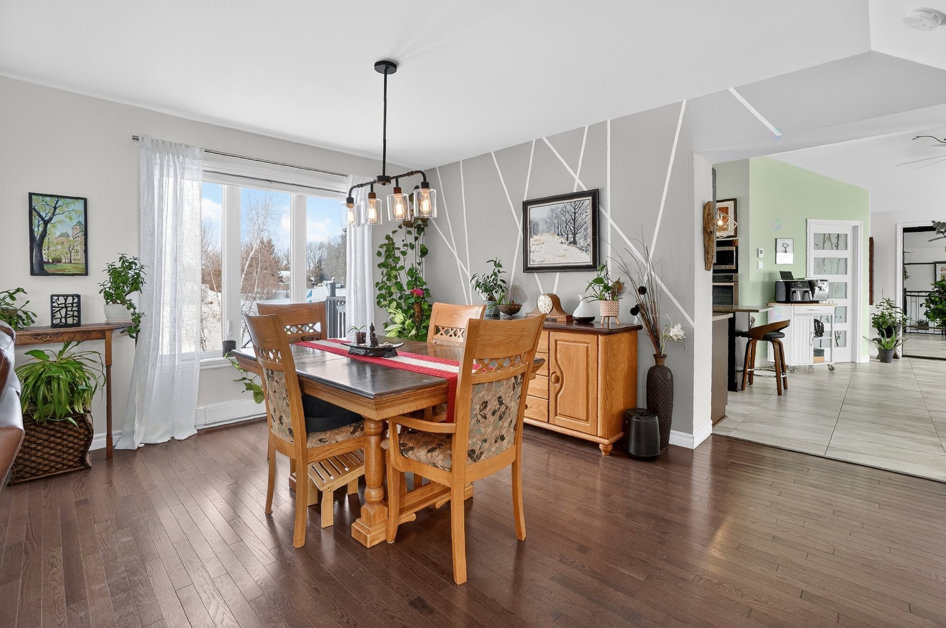 









116


Rue Béram

,
L'Épiphanie,




QC
J5X3J5

