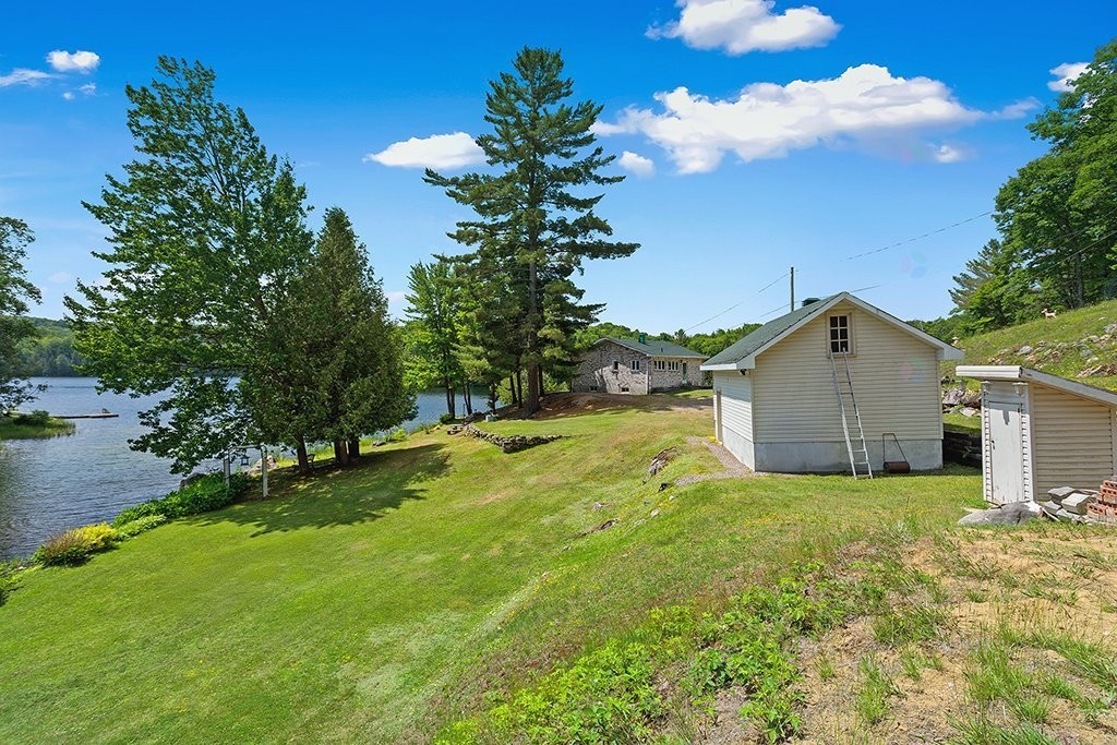









50


Ch. du Lac-Cassel

,
Low,




QC
J0X2C0

