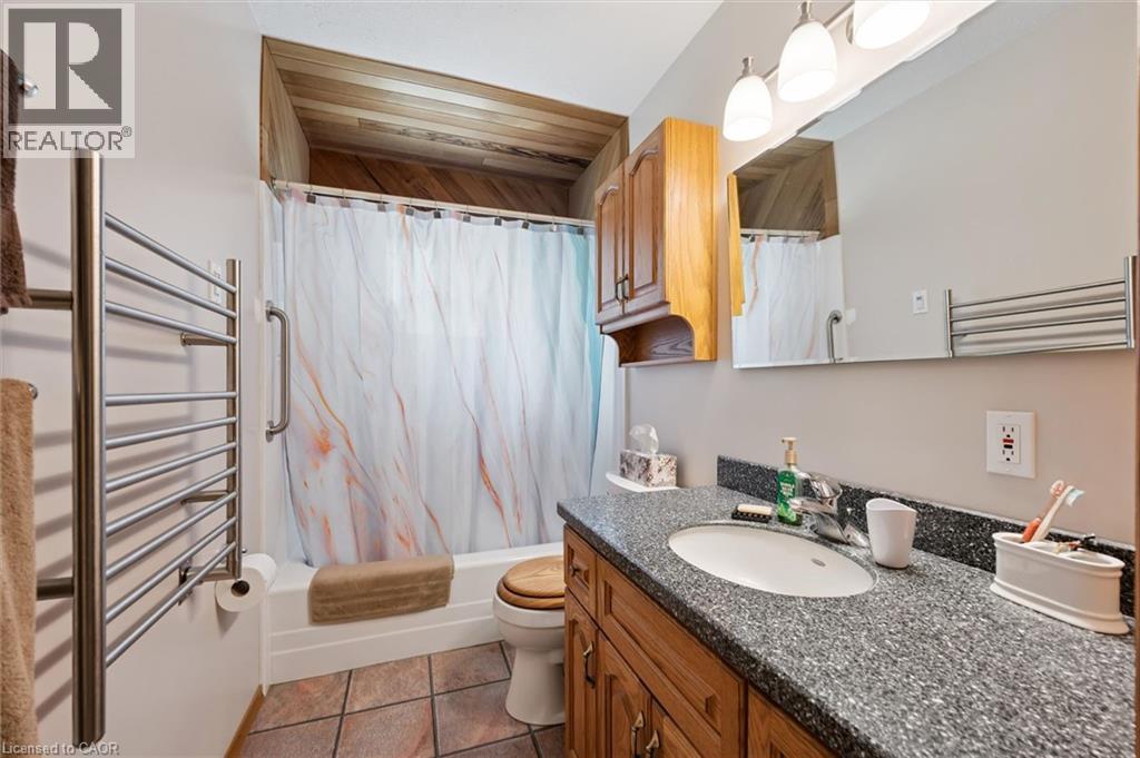 












26 PARKHILL Court

,
Kitchener,




Ontario
N2C2C4

