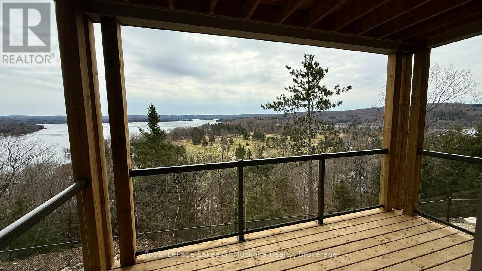 












203 - 11 TREE TOPS LANE

,
Huntsville (Chaffey),




Ontario
P1H0B8

