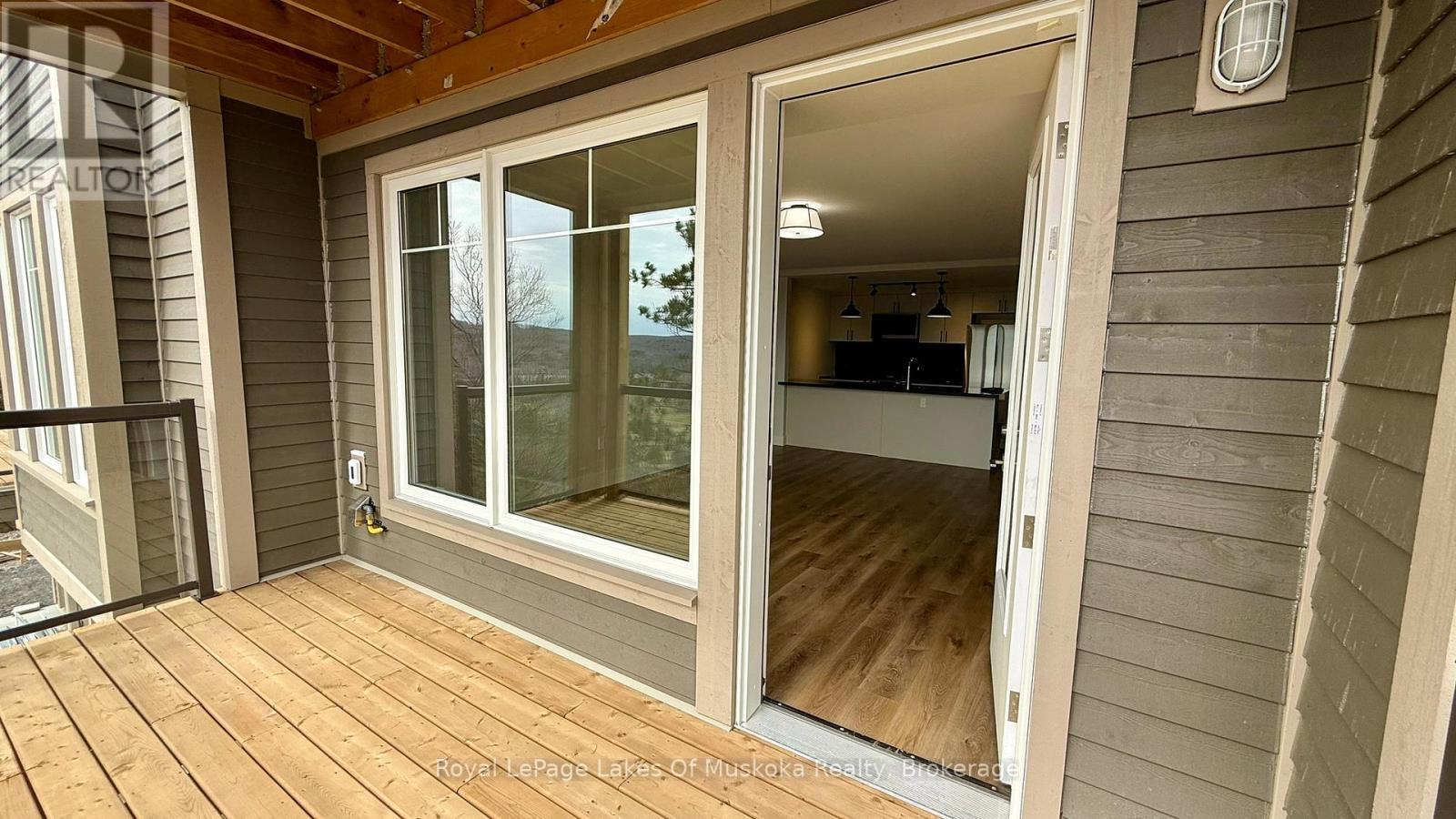 












203 - 11 TREE TOPS LANE

,
Huntsville (Chaffey),




Ontario
P1H0B8

