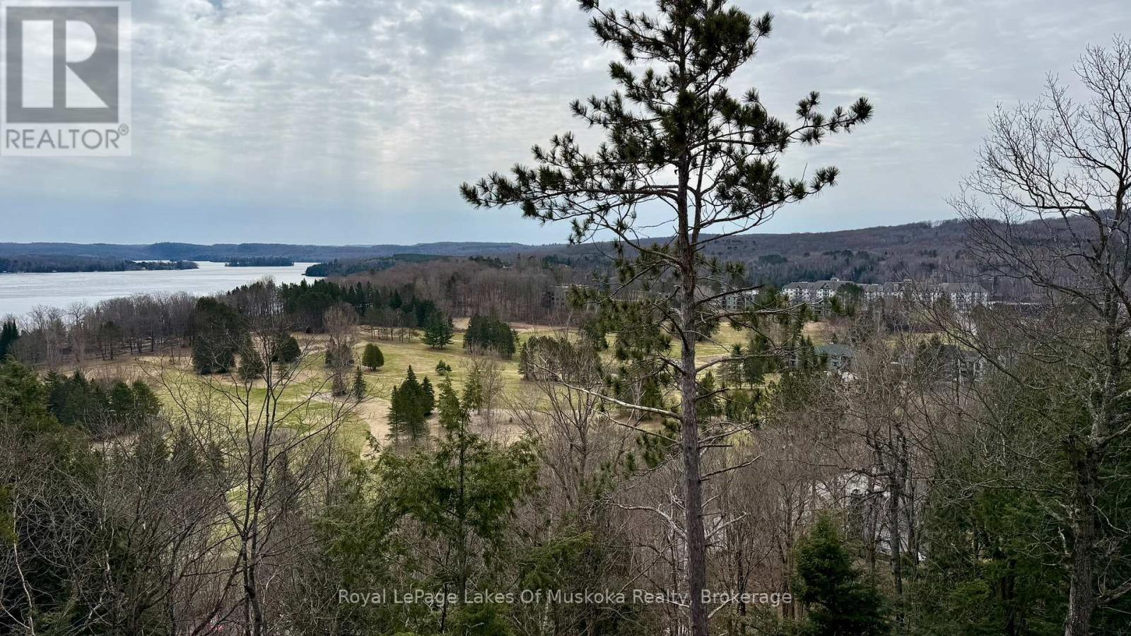 












203 - 11 TREE TOPS LANE

,
Huntsville (Chaffey),




Ontario
P1H0B8

