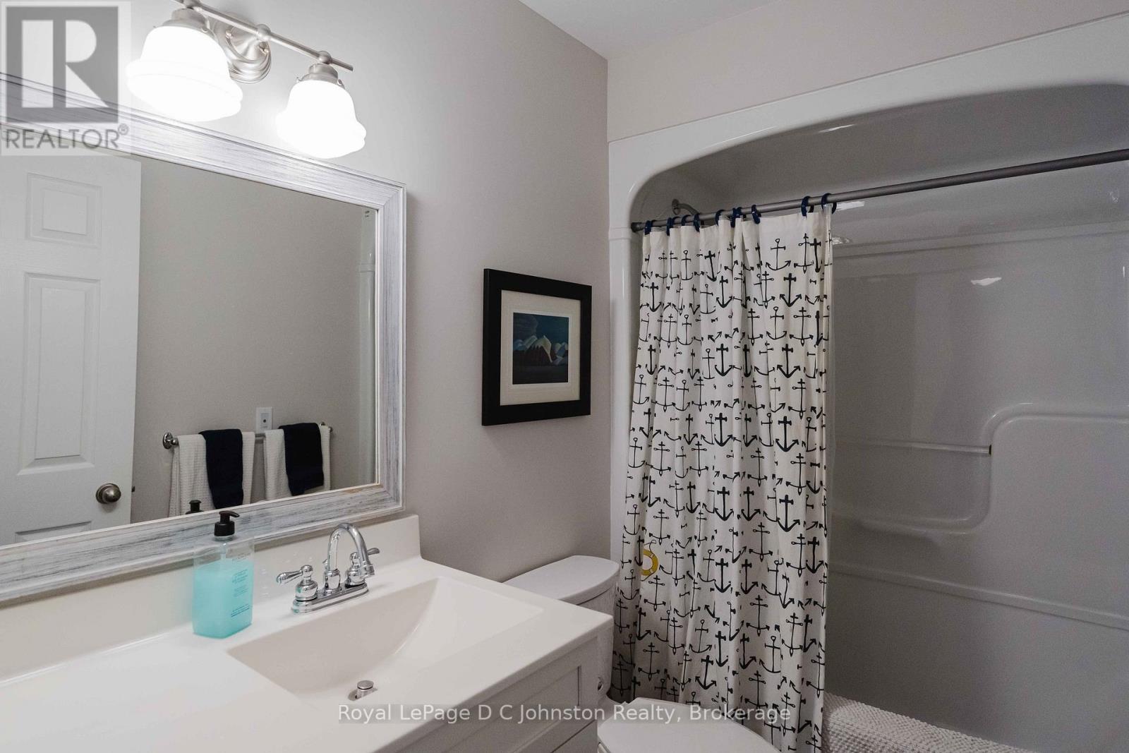 












6 GOBLE PLACE

,
Saugeen Shores,




Ontario
N0H2C5

