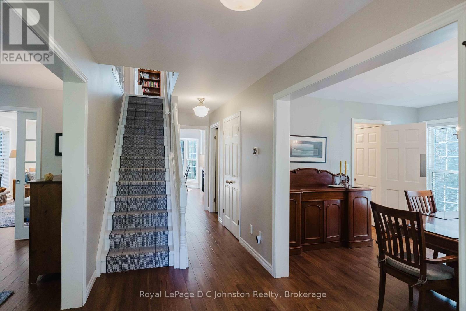 












6 GOBLE PLACE

,
Saugeen Shores,




Ontario
N0H2C5

