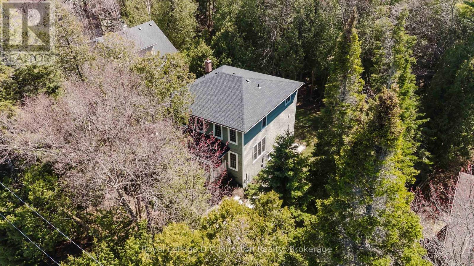 












6 GOBLE PLACE

,
Saugeen Shores,




Ontario
N0H2C5

