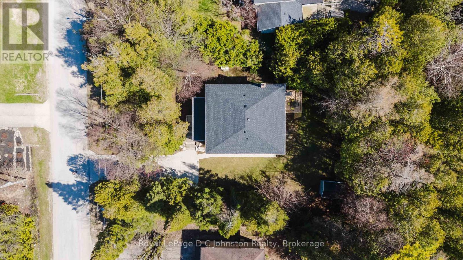 












6 GOBLE PLACE

,
Saugeen Shores,




Ontario
N0H2C5

