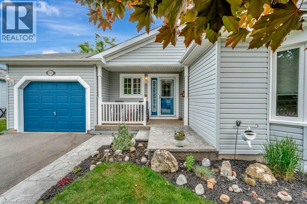 












103 KELLS Lane

,
Freelton,




Ontario
L8B1A5

