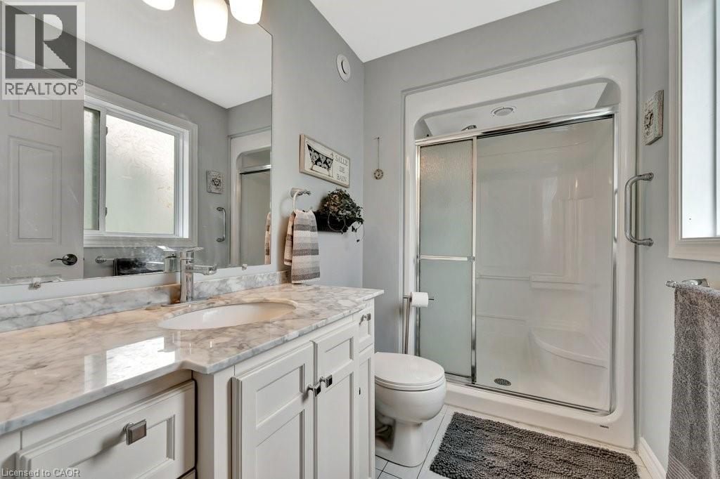 












103 KELLS Lane

,
Freelton,




Ontario
L8B1A5

