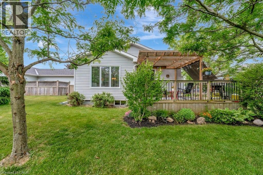 












103 KELLS Lane

,
Freelton,




Ontario
L8B1A5

