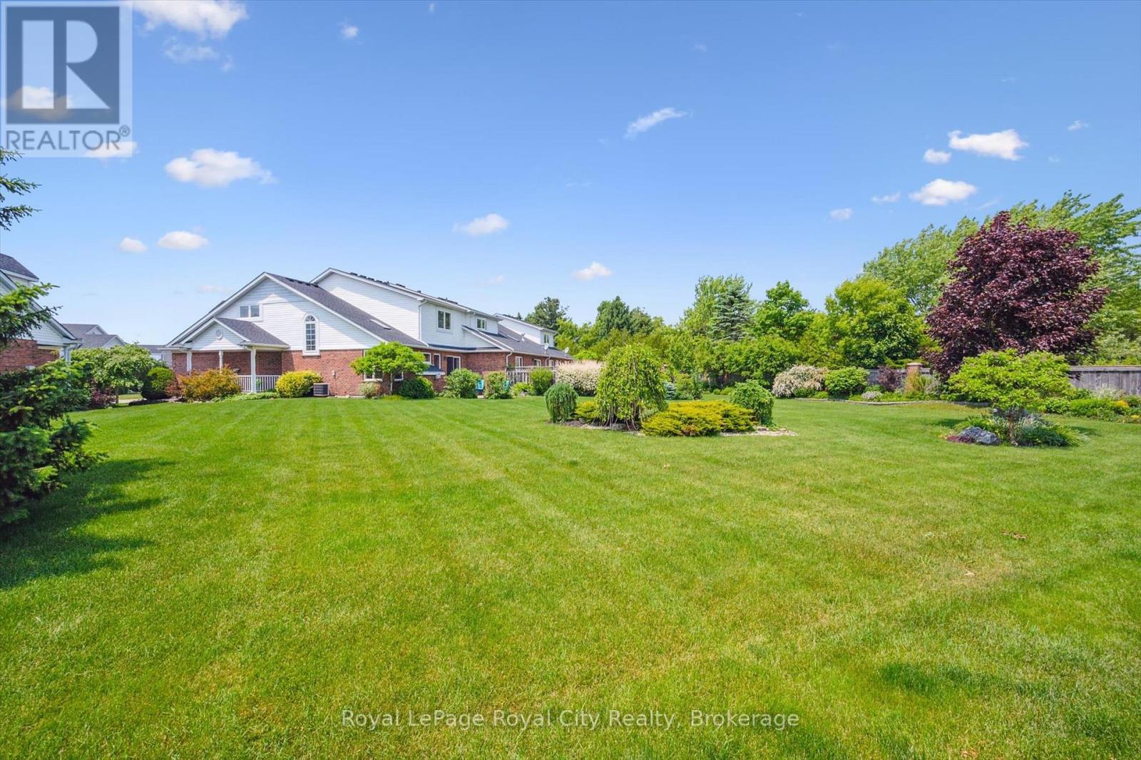 












105 RIVERWALK PLACE

,
Guelph/Eramosa (Rockwood),




Ontario
N0B2K0


