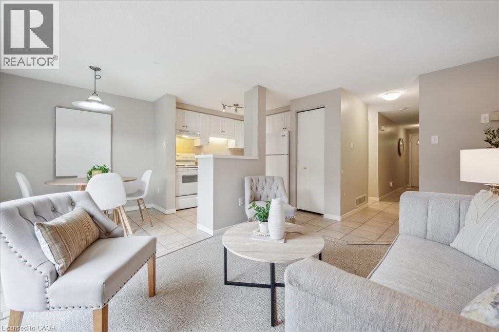 












66 RODGERS Road Unit# 2

,
Guelph,




Ontario
N1G4Y5

