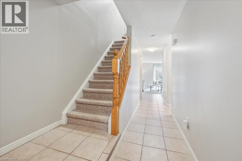 












66 RODGERS Road Unit# 2

,
Guelph,




Ontario
N1G4Y5


