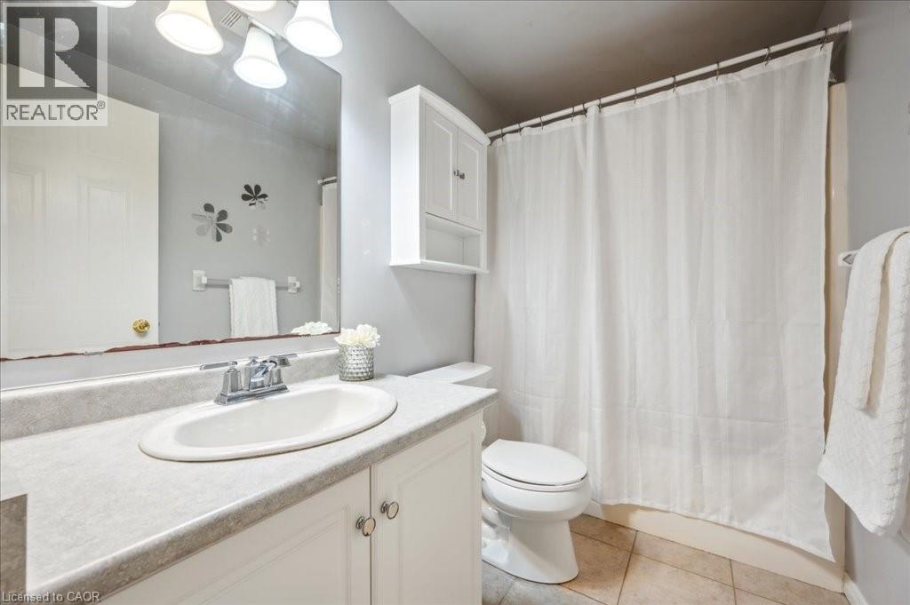 












66 RODGERS Road Unit# 2

,
Guelph,




Ontario
N1G4Y5

