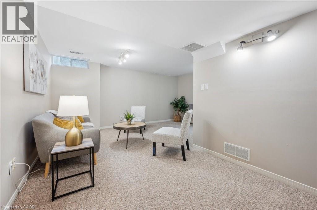 












66 RODGERS Road Unit# 2

,
Guelph,




Ontario
N1G4Y5

