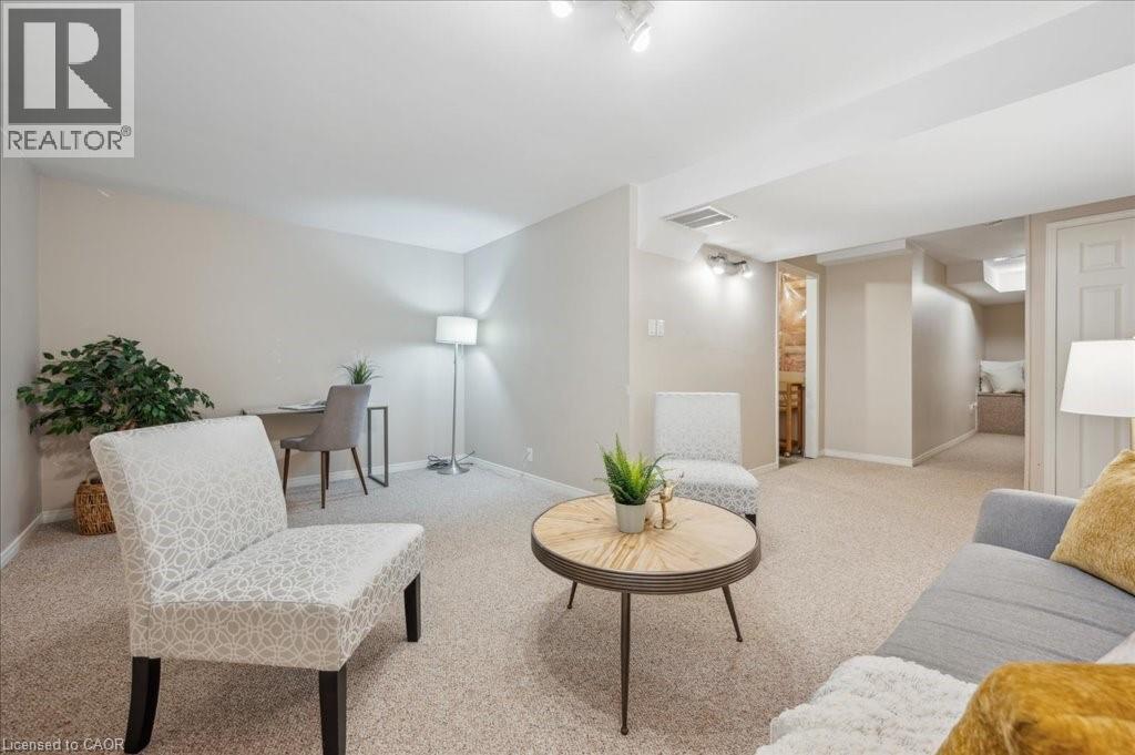 












66 RODGERS Road Unit# 2

,
Guelph,




Ontario
N1G4Y5

