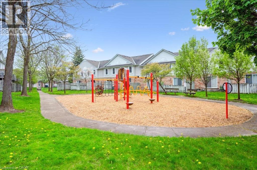 












66 RODGERS Road Unit# 2

,
Guelph,




Ontario
N1G4Y5

