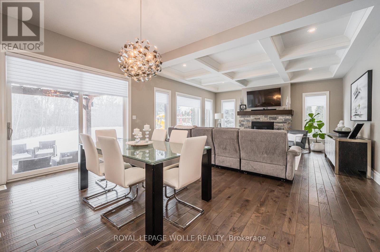 












23 HIGHGROVE COURT

,
Cambridge,




Ontario
N3H4R8

