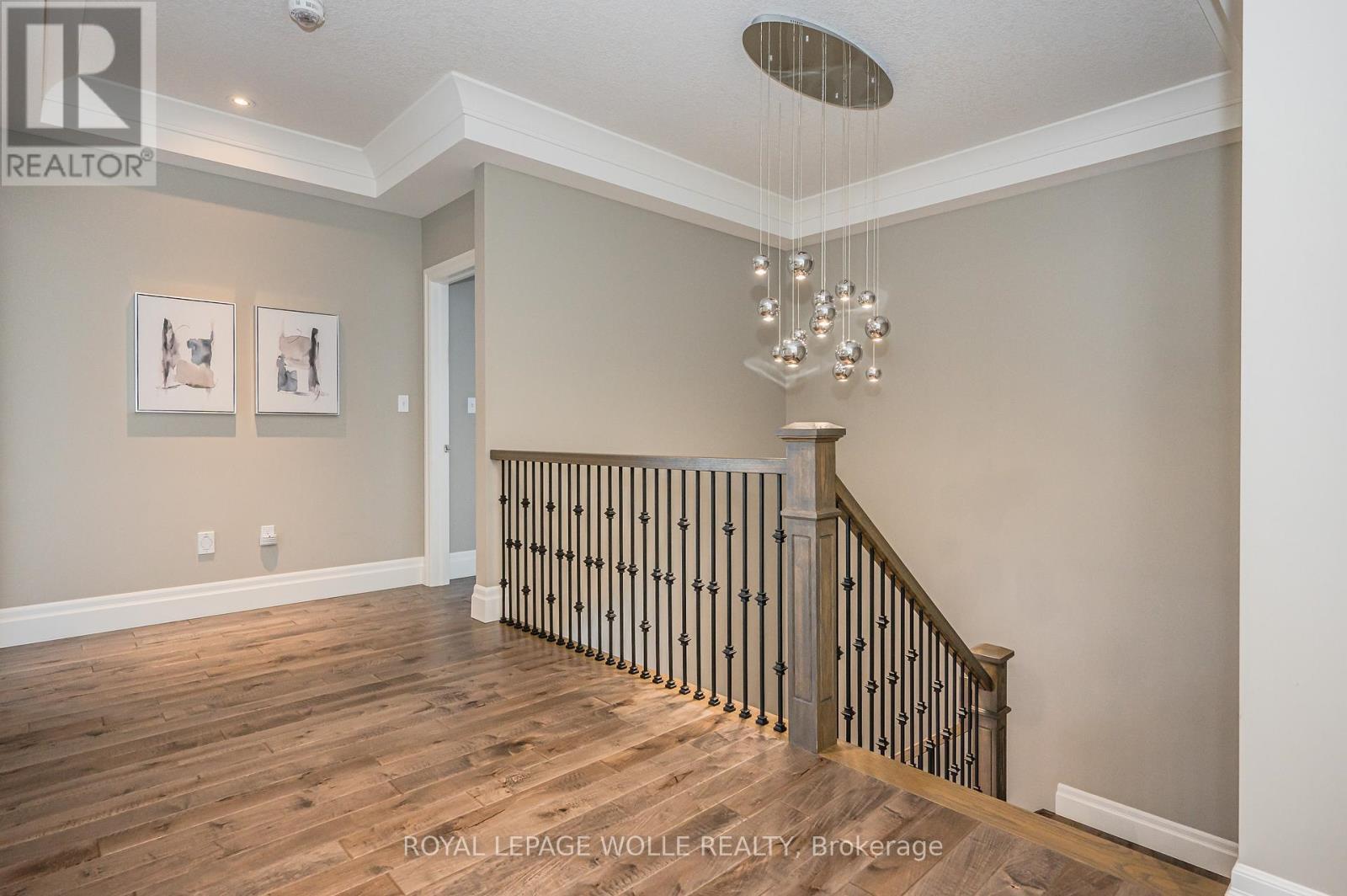 












23 HIGHGROVE COURT

,
Cambridge,




Ontario
N3H4R8

