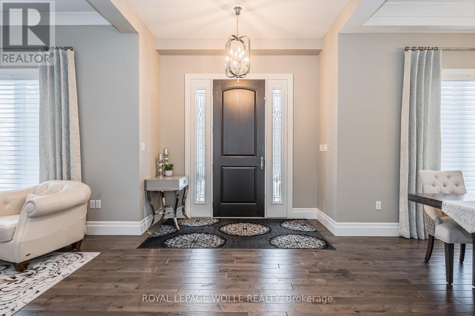 












23 HIGHGROVE COURT

,
Cambridge,




Ontario
N3H4R8

