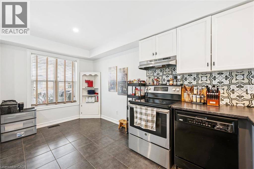 












426 GRANGE Road Unit# 26

,
Guelph,




Ontario
N1E7E4


