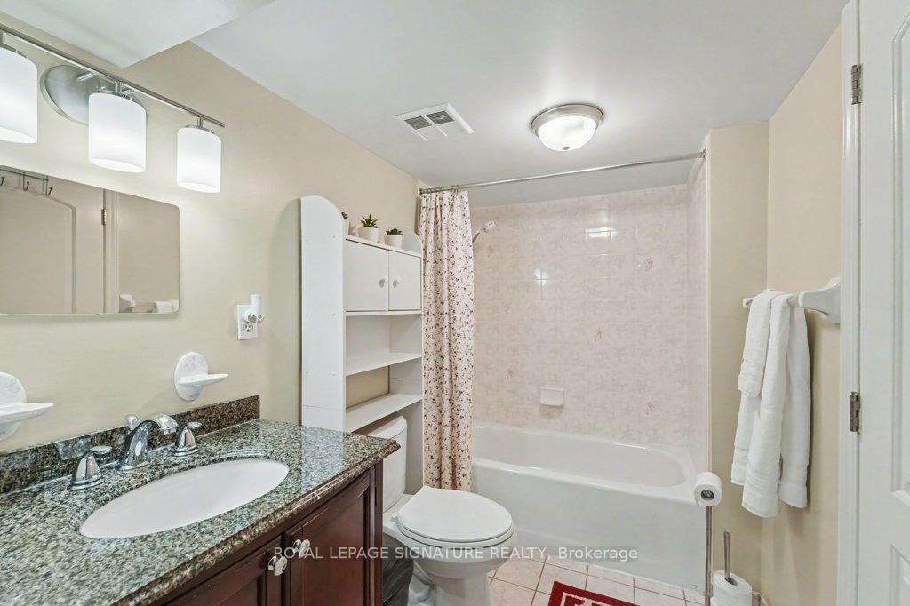 









236


Ashlar

Road,
Richmond Hill,




ON
L4C 2W6

