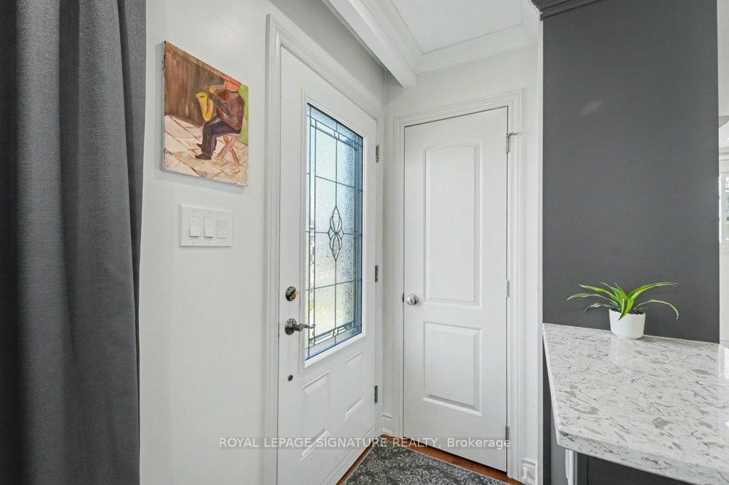 









236


Ashlar

Road,
Richmond Hill,




ON
L4C 2W6

