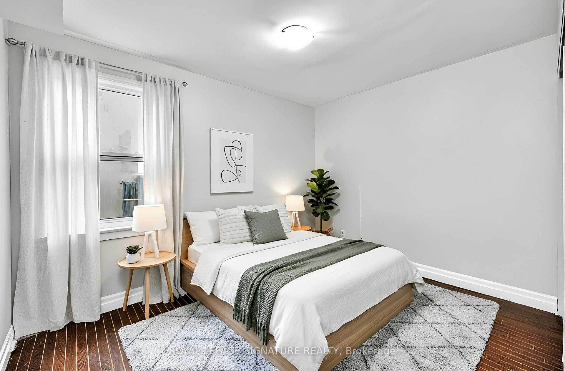 









839


Stirling

Avenue South,
Kitchener,




ON
N2M 3K4

