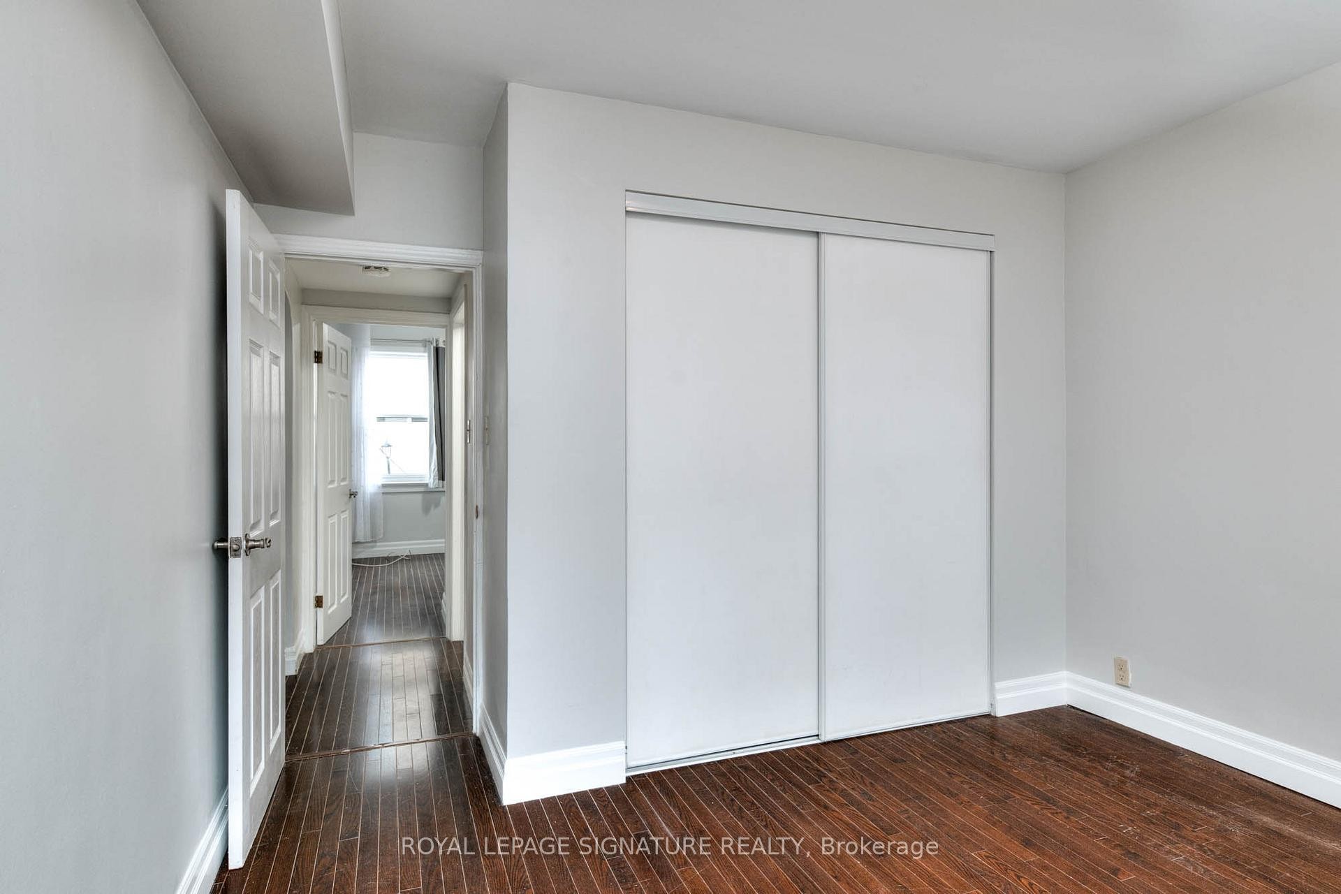 









839


Stirling

Avenue South,
Kitchener,




ON
N2M 3K4

