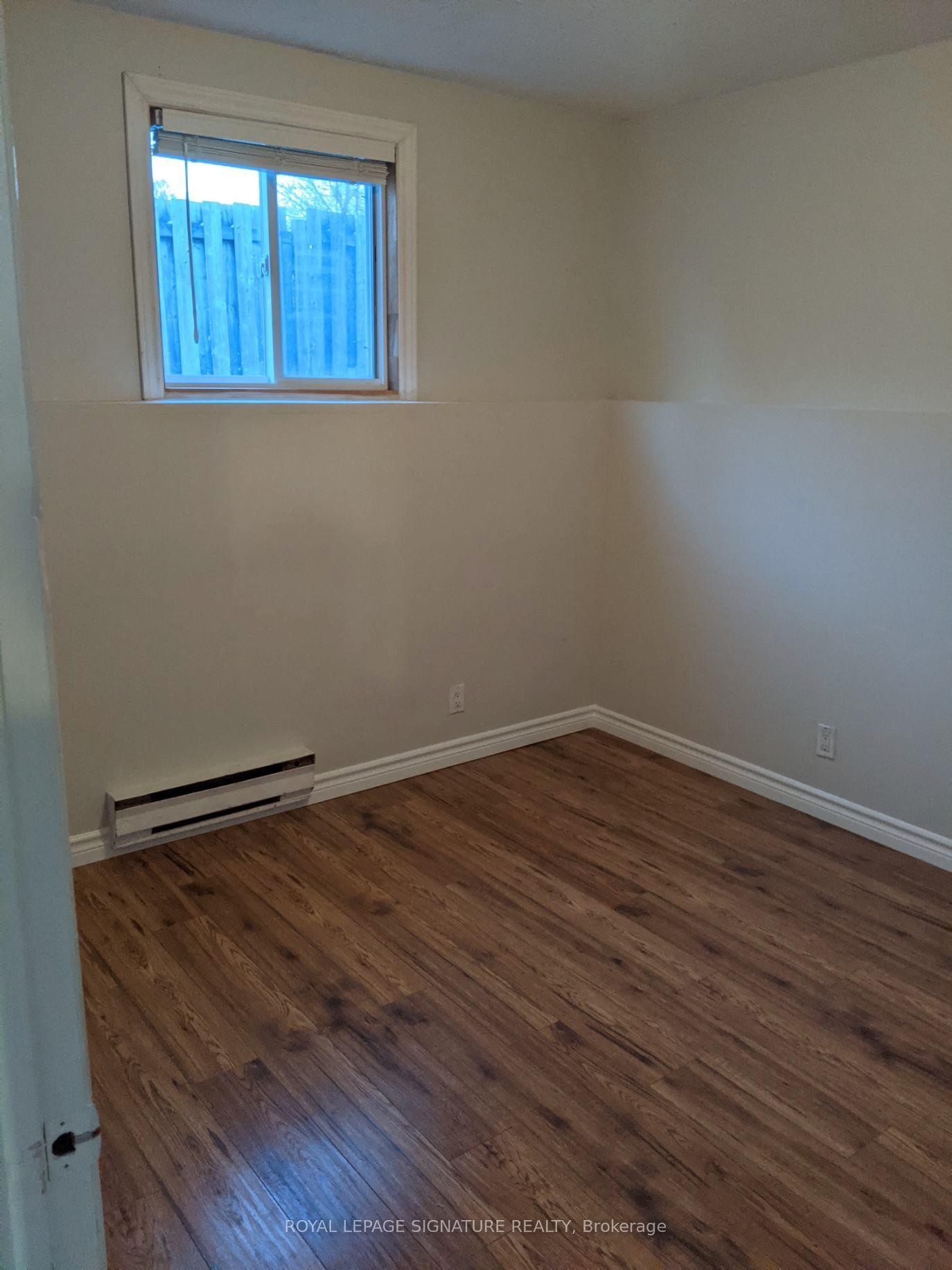 









839


Stirling

Avenue South,
Kitchener,




ON
N2M 3K4

