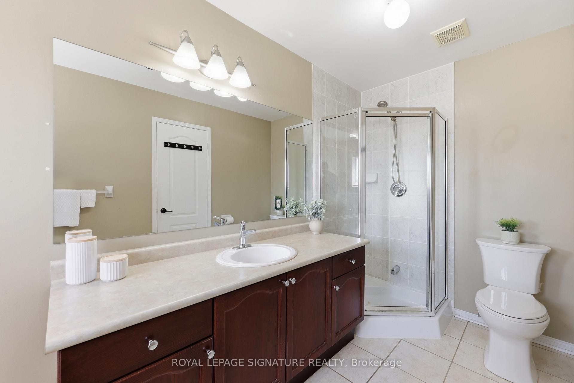 









470


Faith

Drive, 62,
Mississauga,




ON
L5R 4E9

