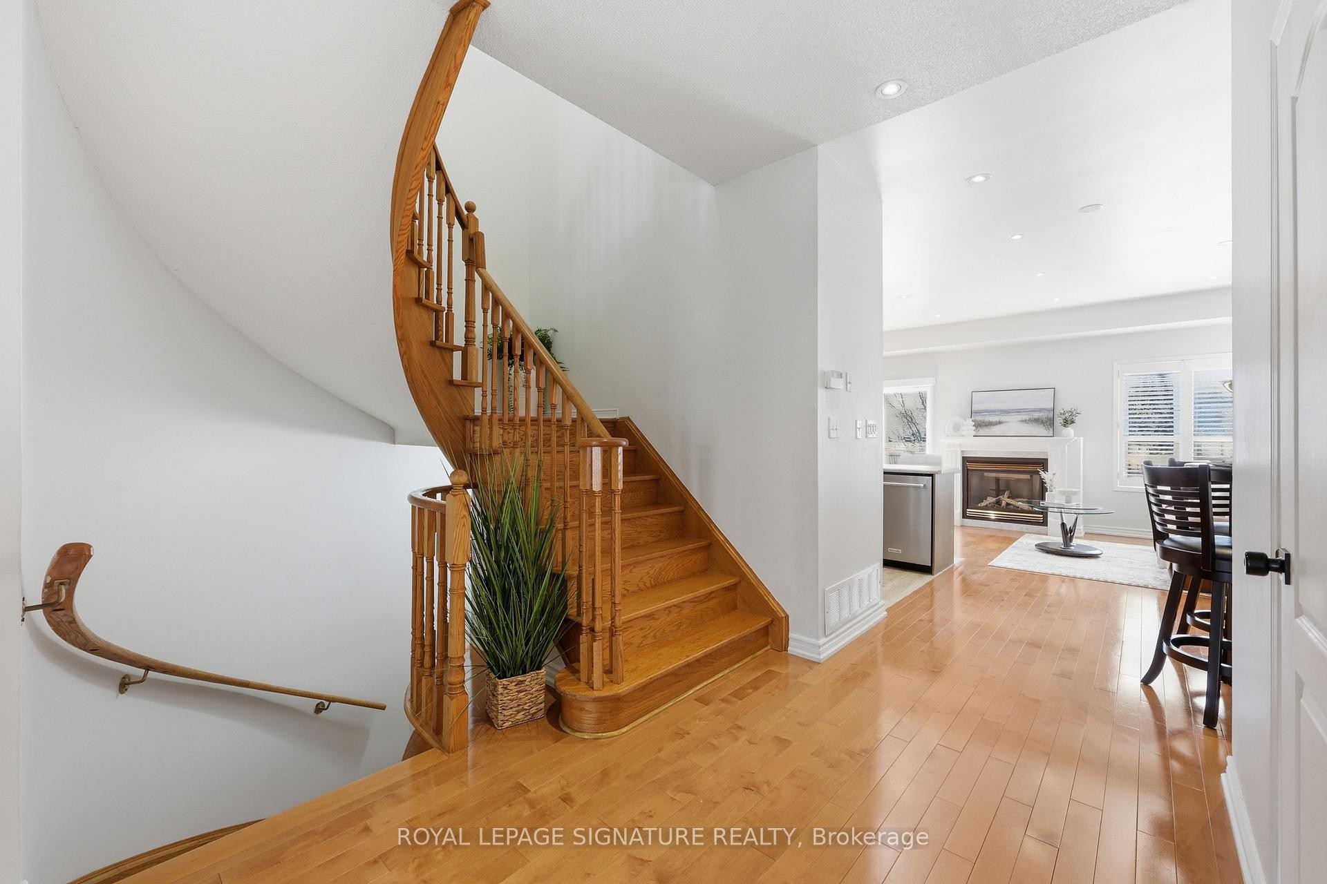 









470


Faith

Drive, 62,
Mississauga,




ON
L5R 4E9

