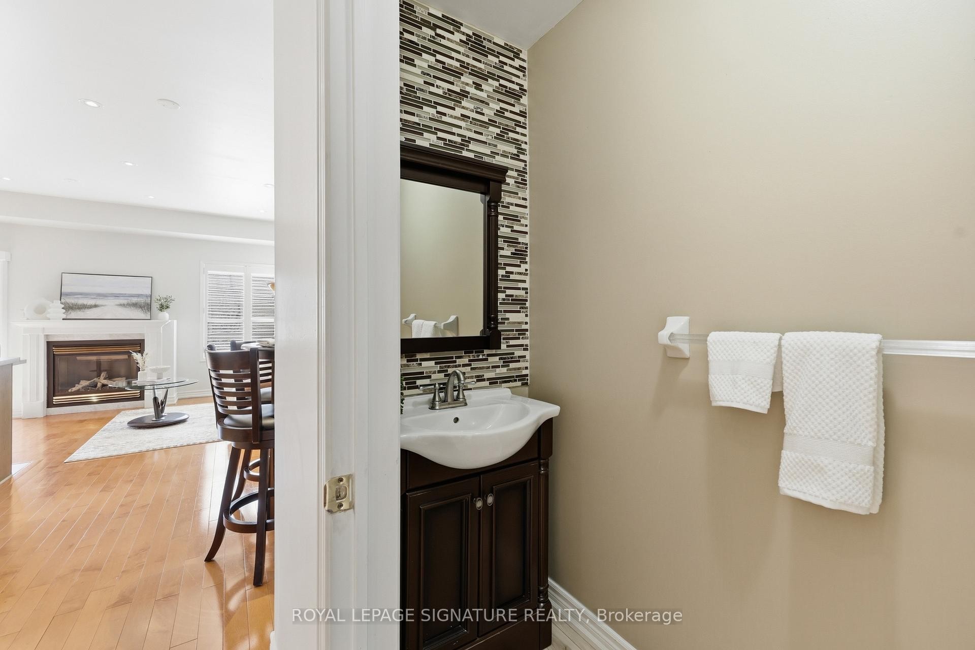 









470


Faith

Drive, 62,
Mississauga,




ON
L5R 4E9

