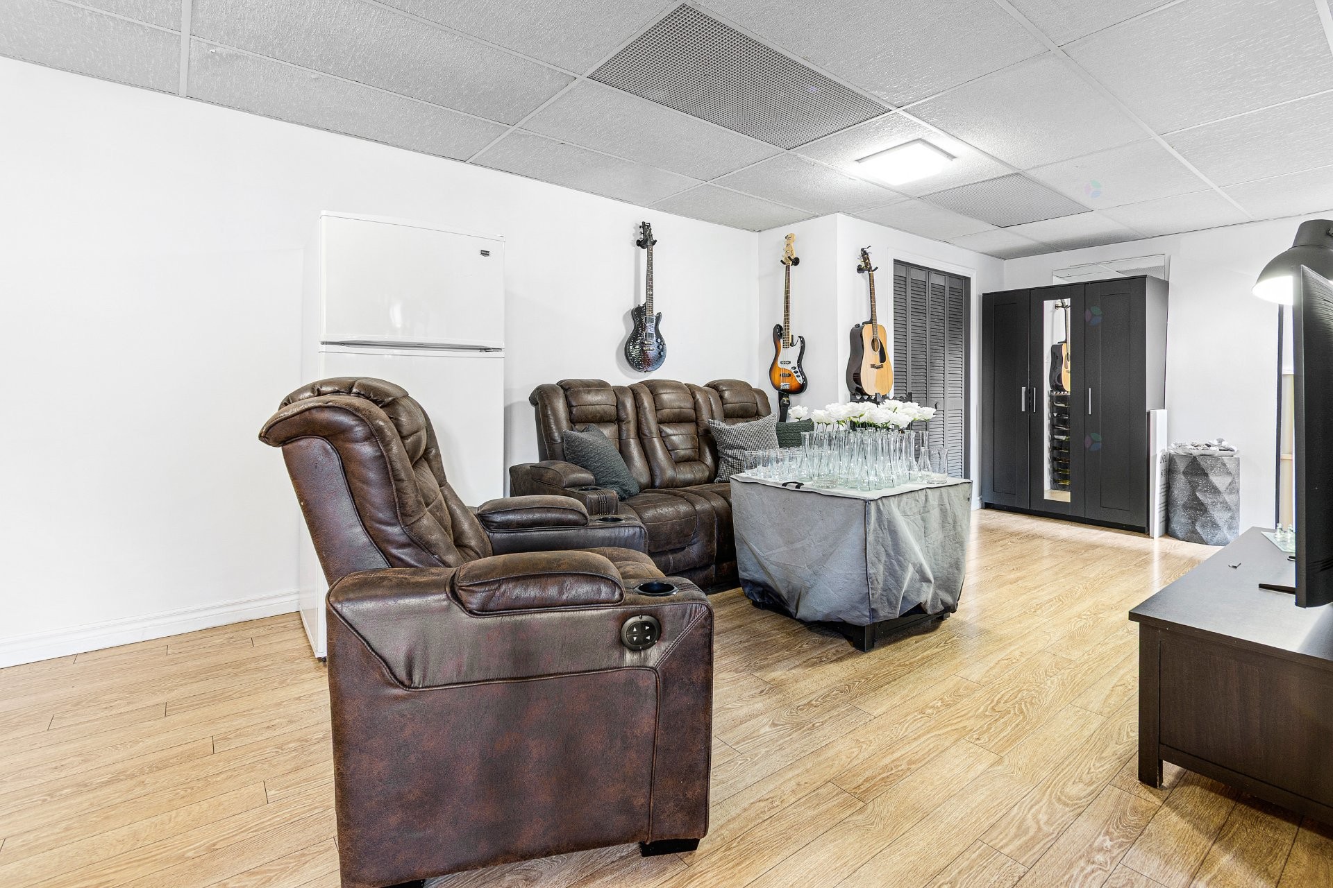 









8


Rue Pierre-Laporte

,
Grenville,




QC
J0V1J0

