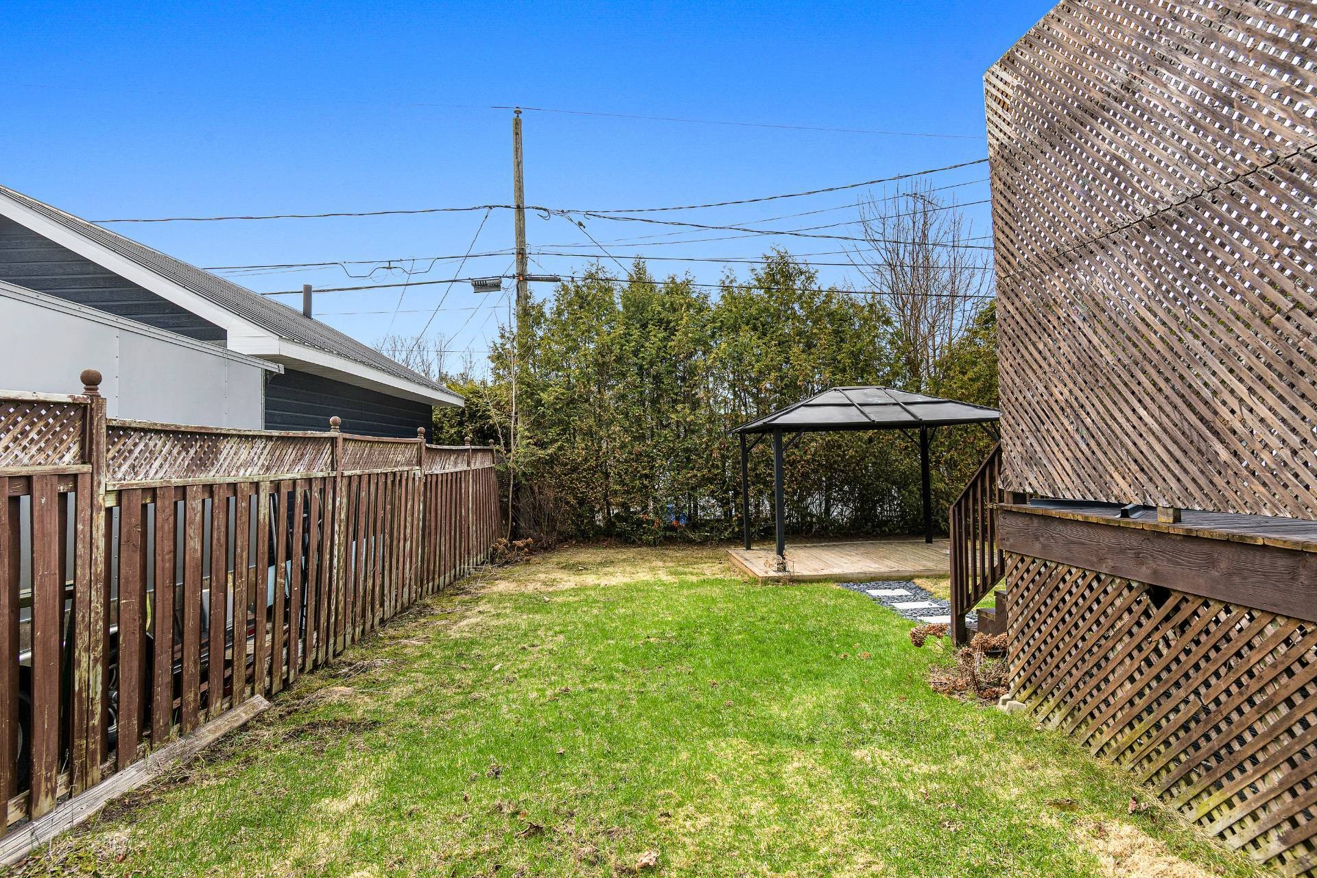 









8


Rue Pierre-Laporte

,
Grenville,




QC
J0V1J0

