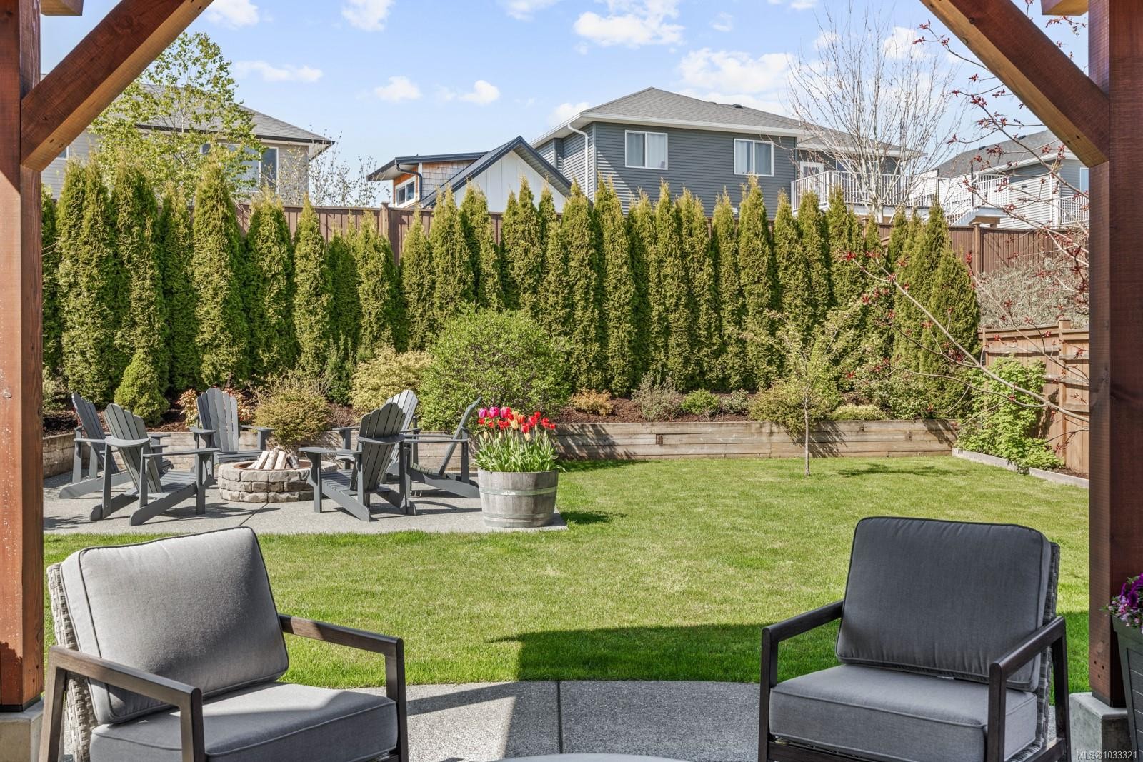 









3349


Bolton

St,
Cumberland,




BC
V0R 1S0

