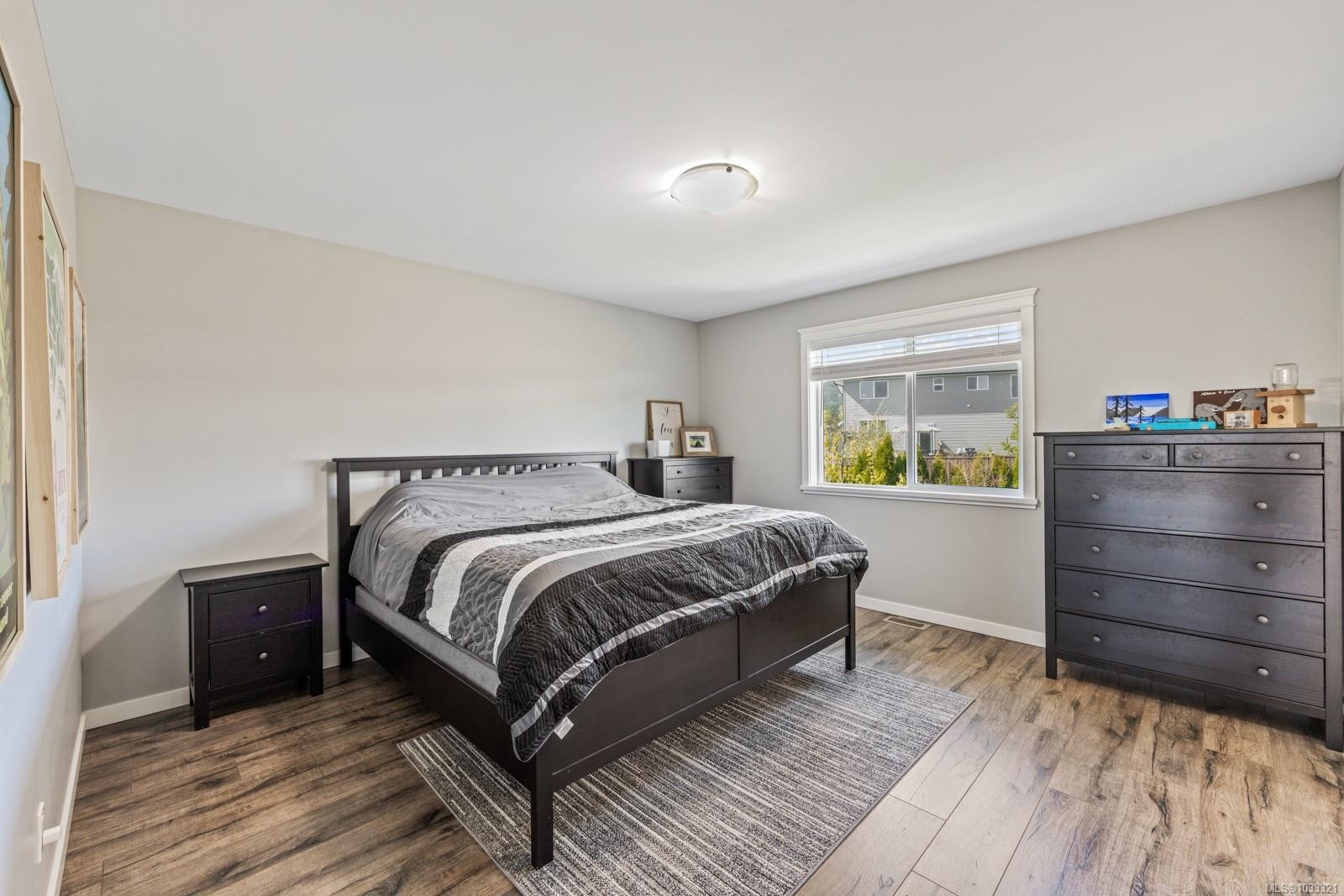 









3349


Bolton

St,
Cumberland,




BC
V0R 1S0

