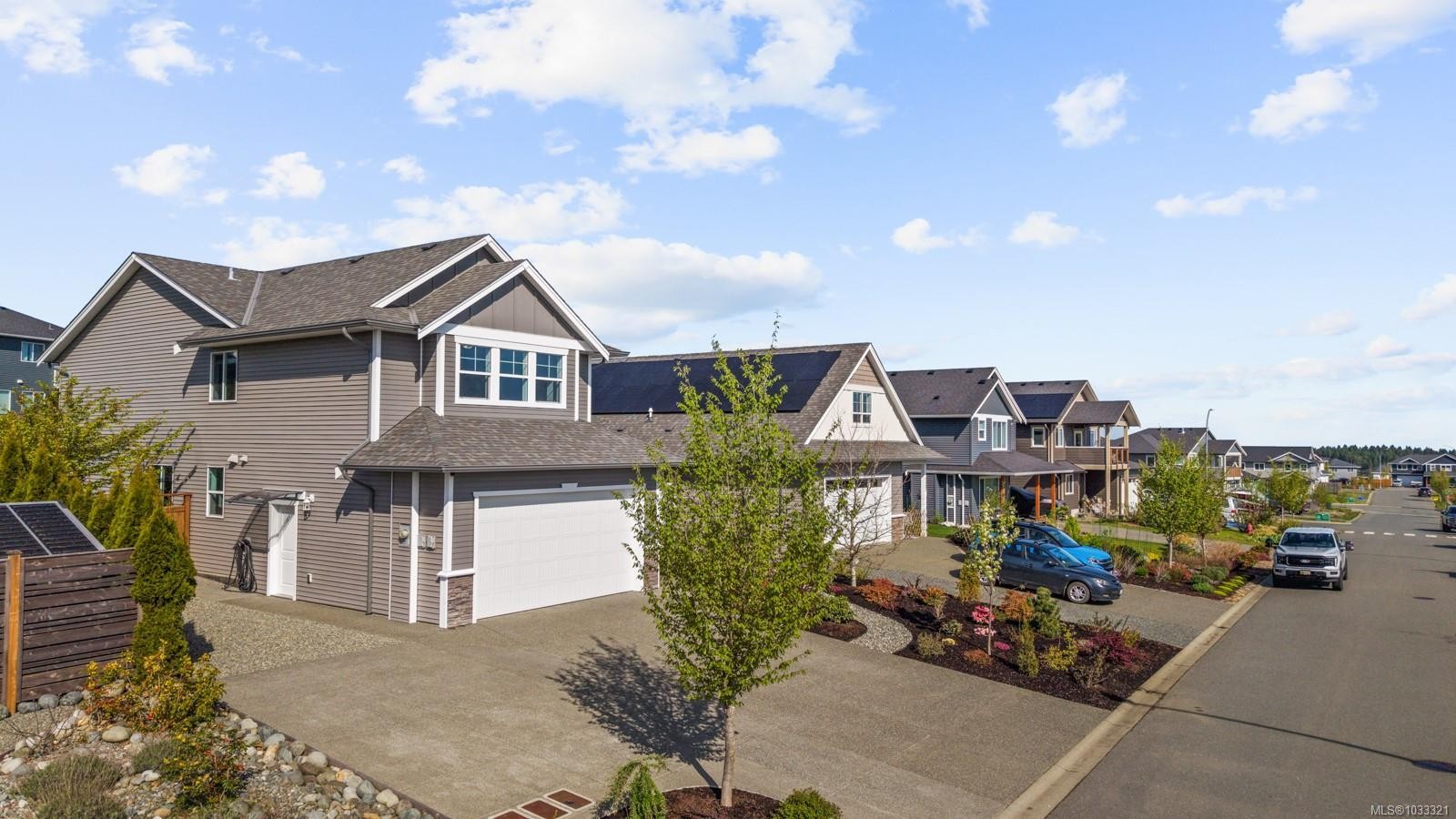 









3349


Bolton

St,
Cumberland,




BC
V0R 1S0

