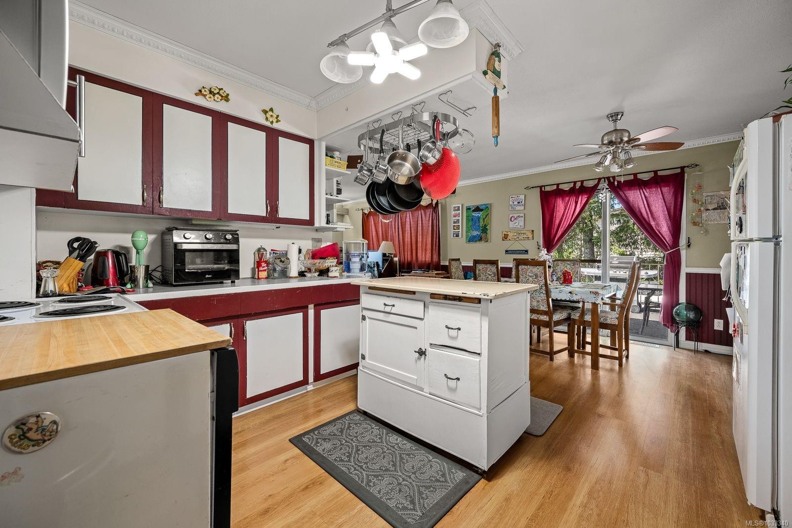 









4732


Oakridge

Dr,
Courtenay,




BC
V9N 6A8

