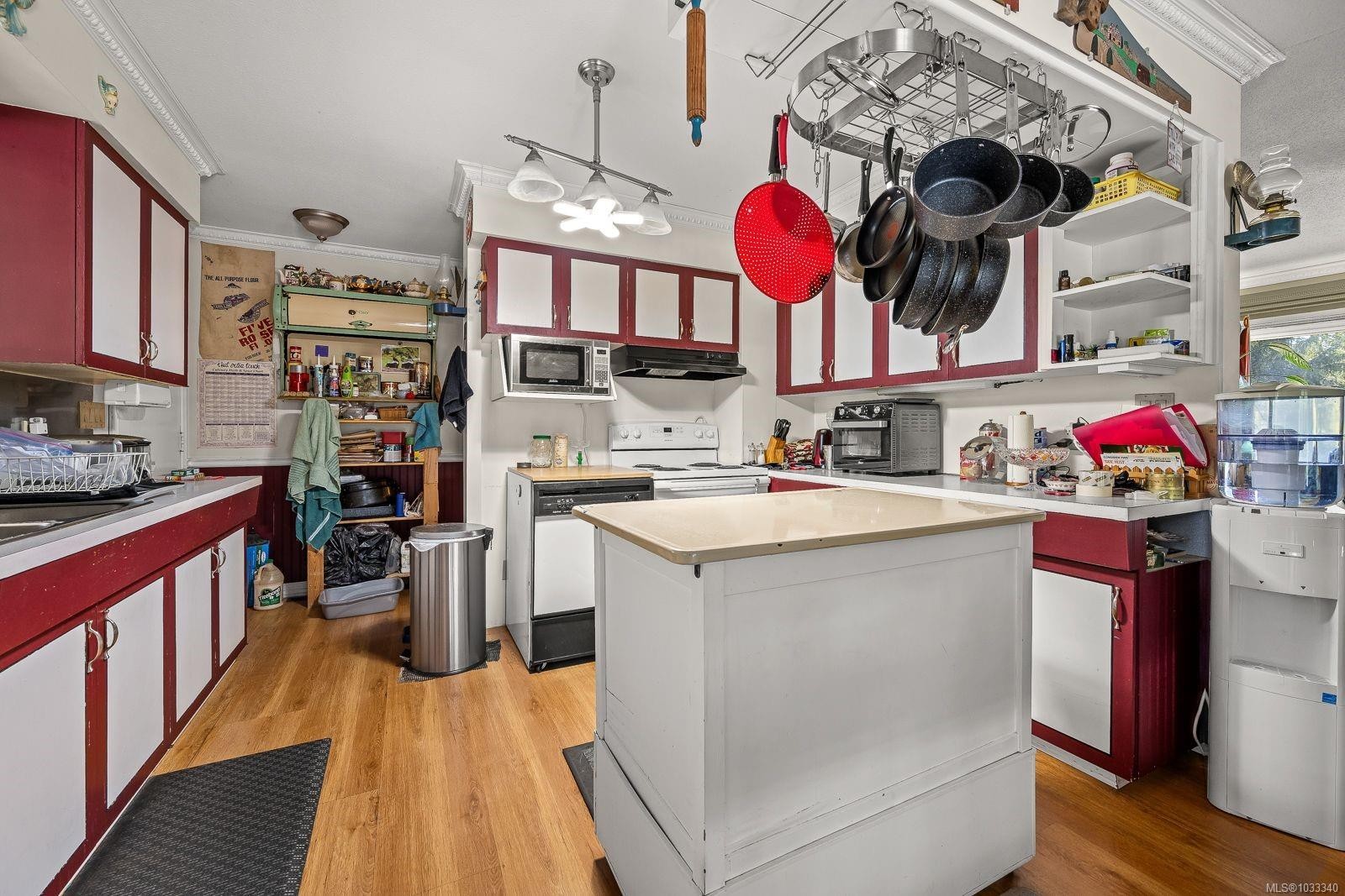 









4732


Oakridge

Dr,
Courtenay,




BC
V9N 6A8

