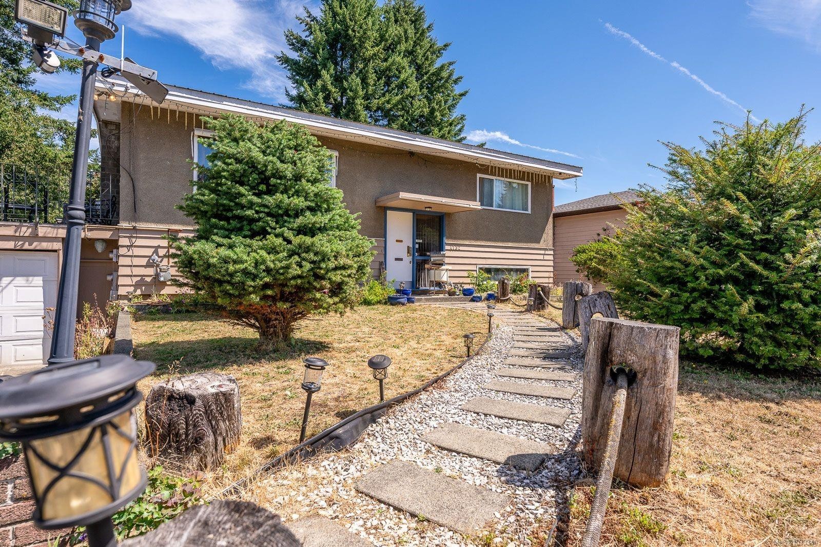 









4732


Oakridge

Dr,
Courtenay,




BC
V9N 6A8

