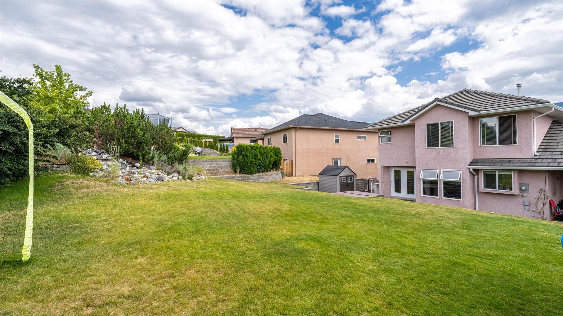 









400


Fortress

Crescent,
Vernon,




BC
V1B 3W3

