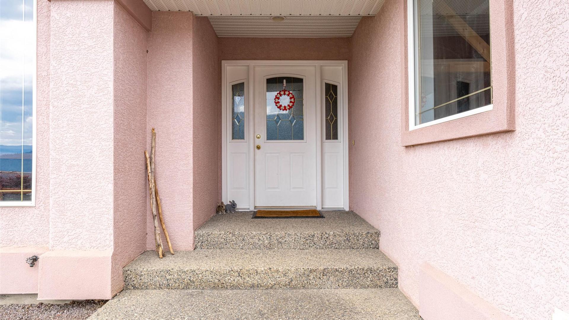 









400


Fortress

Crescent,
Vernon,




BC
V1B 3W3

